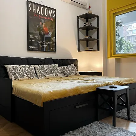 Charming In The Heart Of * Бухарест