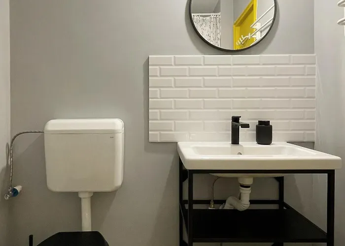 Apartament Charming In The Heart Of Bucureşti