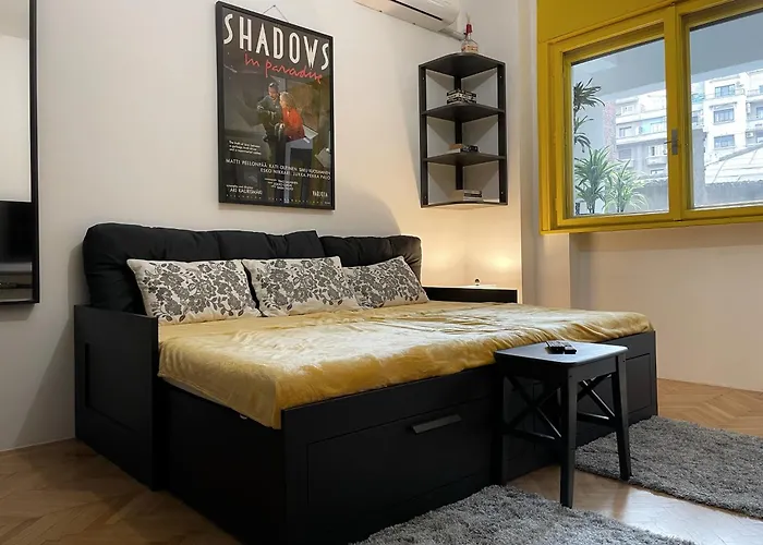 Charming In The Heart Of * Bucureşti