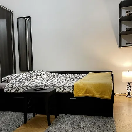 Charming In The Heart Of * Bukarest