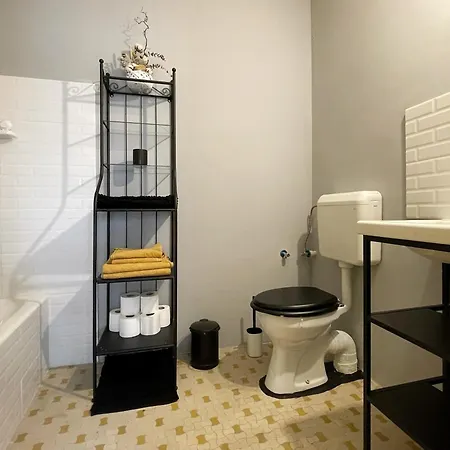 Apartment Charming In The Heart Of *