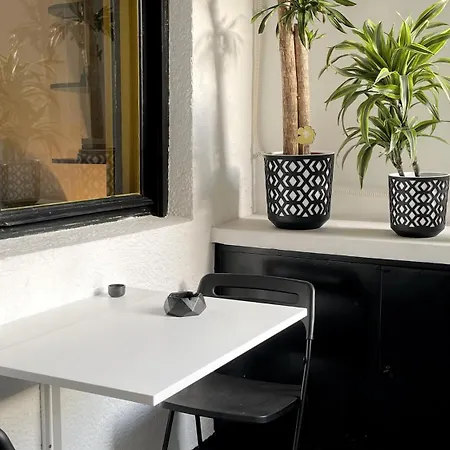 Charming In The Heart Of * Bükreş