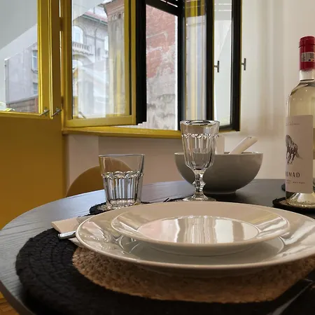 Charming In The Heart Of Daire Bükreş